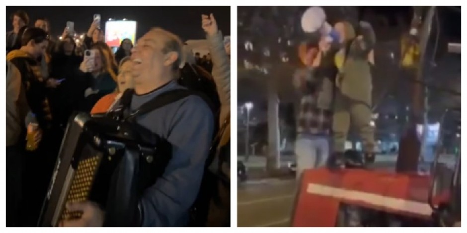 HARMONIKA, MUZIKA, SMEH I ŽURKA I DOSTA URLANJA Evo kako demonstranti u Novom Sadu "dostojanstveno" žale stradale