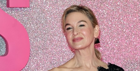 PAR IZ ,,BRIDŽIT DŽOUNS" JE PONOVO ZAJEDNO Zablistali na premijeri četvrtog dela omiljenog filma Srpkinja, ona se utegla u čipku, a on...