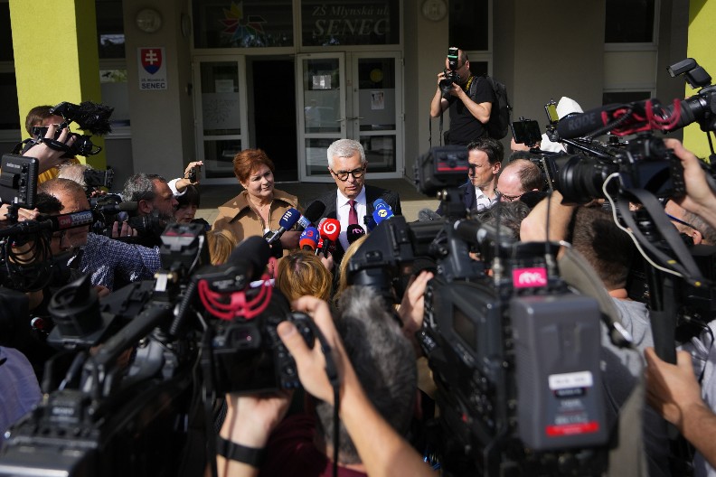 HITNA REAKCIJA SLOVAČKE Sprečen pokušaj komandanta Gruzijske legija da uđe u zemlju, povezuju ga sa pokušajem puča