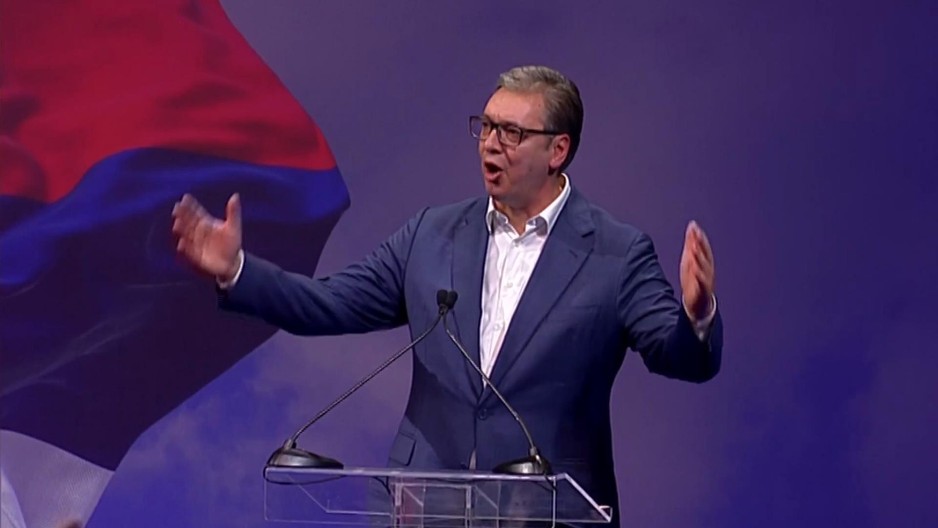 NEĆU DATI SRBIJU NA TACNI VAMA KOJI BI DA JE UNIŠTITE Vučić: Zato nam je potreban pokret, da promenimo loše, korumpirane, da dođu novi, pošteni ljudi! (FOTO/VIDEO)