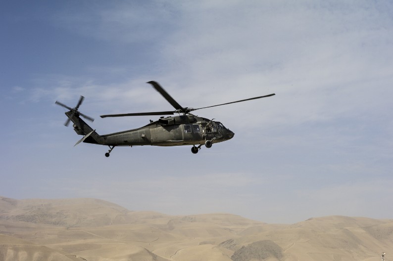 "HITNA EVAKUACIJA BELE KUĆE" Šta je američki vojni helikopter radio kobne noći u Vašingtonu? Ova teorija zavere je možda istinita?