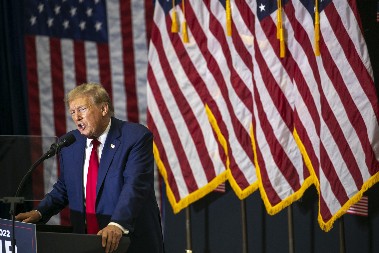 TRAMP IZNENADA PROMENIO PRAVAC PREMA RUSIJI: Otkriven unutrašnji sukob u Beloj kući