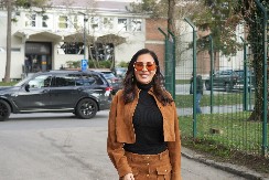 CECA U STAJLINGU OD 40.000 EVRA! Pevačica zasenila sve prisutne, ovaj skupoceni komad primetili su svi (FOTO)