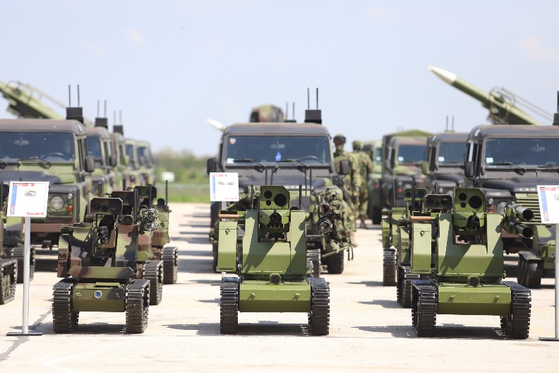 OGLASILO SE MINISTARSTVO ODBRANE Sutra će eksplozije odjekivati ovim delom Beograda, evo o čemu je reč