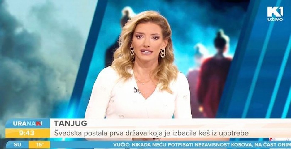 JOVANU JOKSIMOVIĆ MUŠKARAC PIPAO U EMISIJI UŽIVO! Haos pred kamerama, voditeljka šokirala: "Jao, ja sam gola voda"