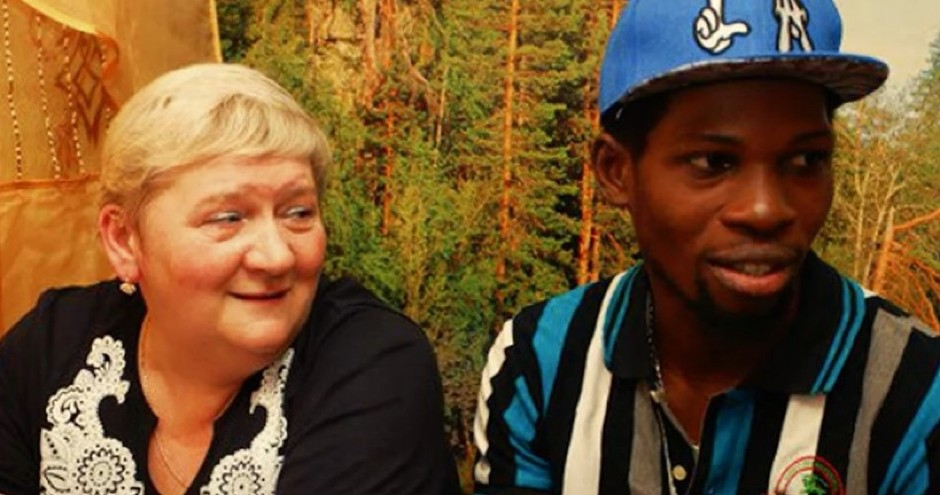 NATALIJA SE UDALA ZA 18 GODINA MLAĐEG NIGERIJSKOG PRINCA Postala je majka blizanaca, a onda se desio filmski preokret! (VIDEO)