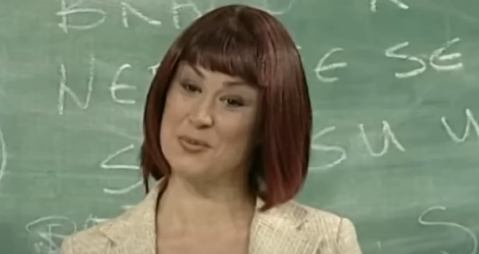 GODINE SU UČINILE SVOJE! Srbi su bili opčinjeni profesorkom Macom iz Kursadžije, evo kako danas izgleda (FOTO)